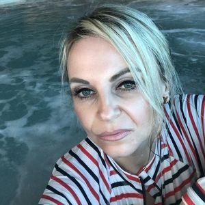 Meet your Posher, Ola